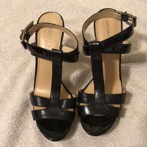 Black Heel Strap Sandals